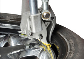 K & L MC900 leverless tower demounting feature